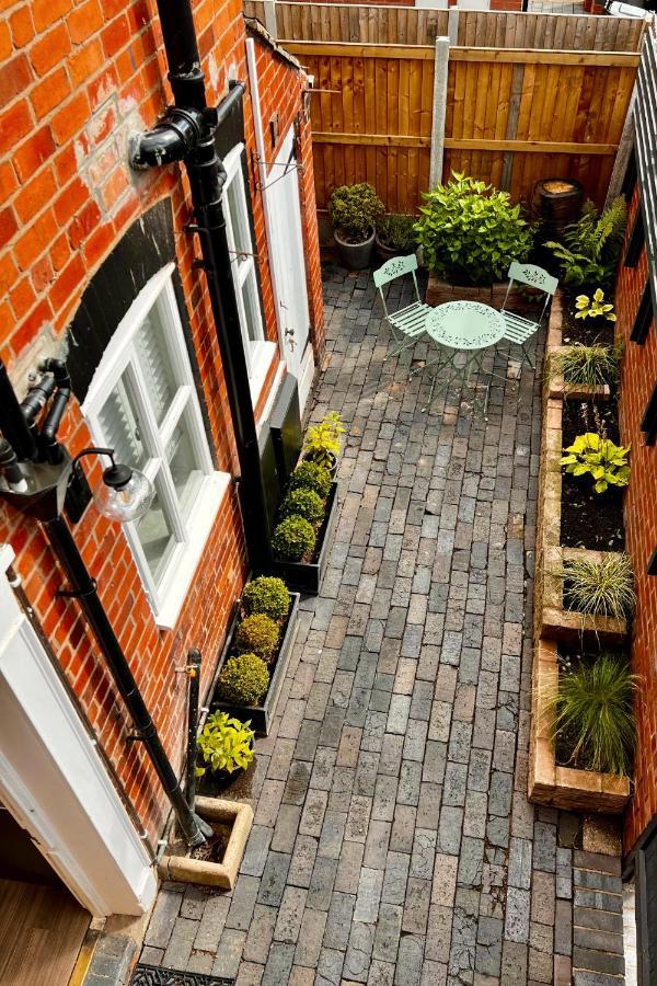 Shrewsbury Townhouse - Free Parking Villa Exteriör bild